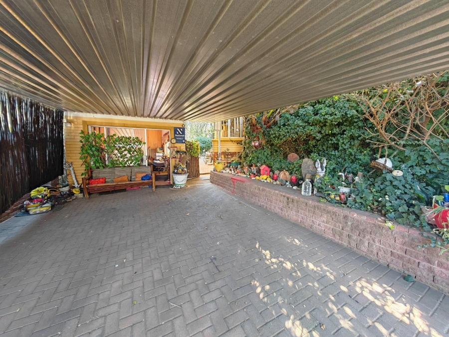 3 Bedroom Property for Sale in Noordhoek Free State
